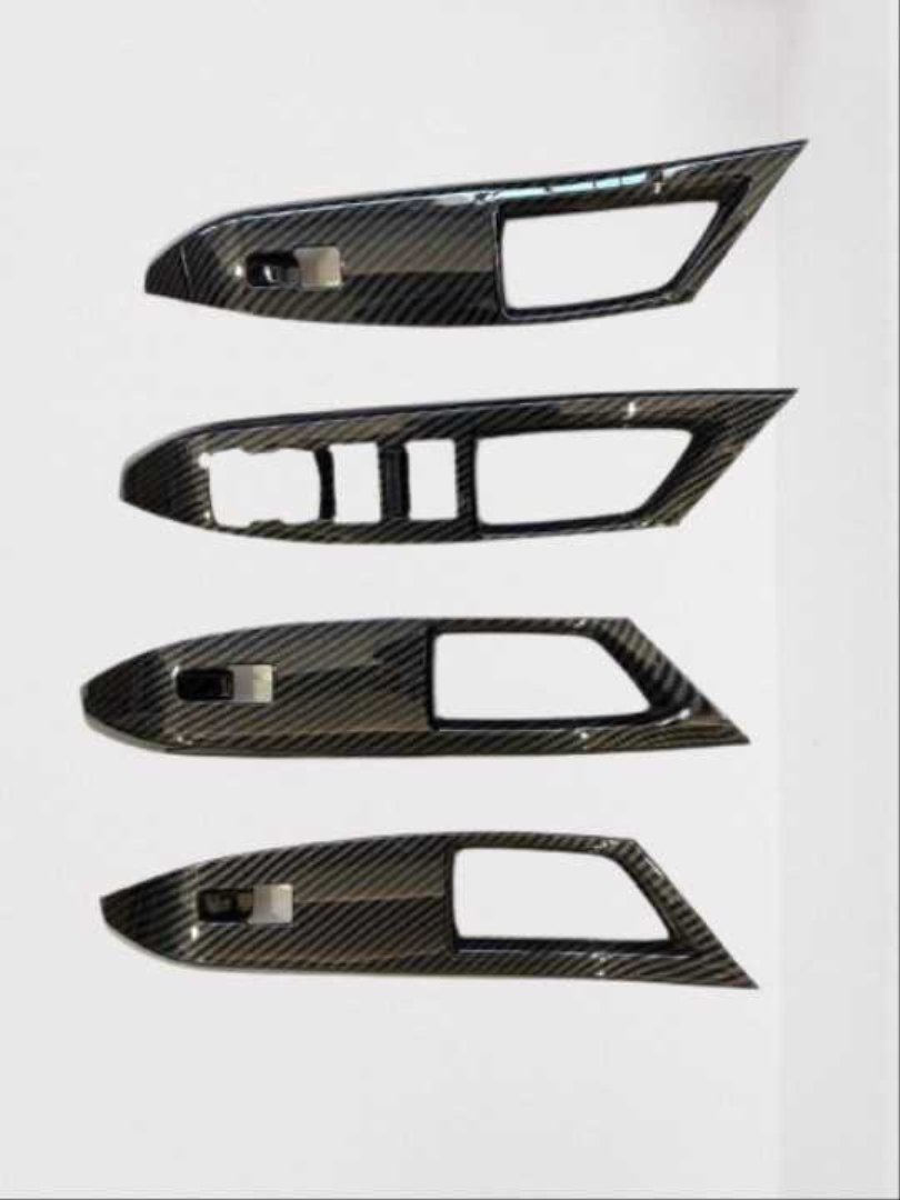 Ford Focus 2019+ Kapı Kolçak Kaplama Karbon(ABS) 