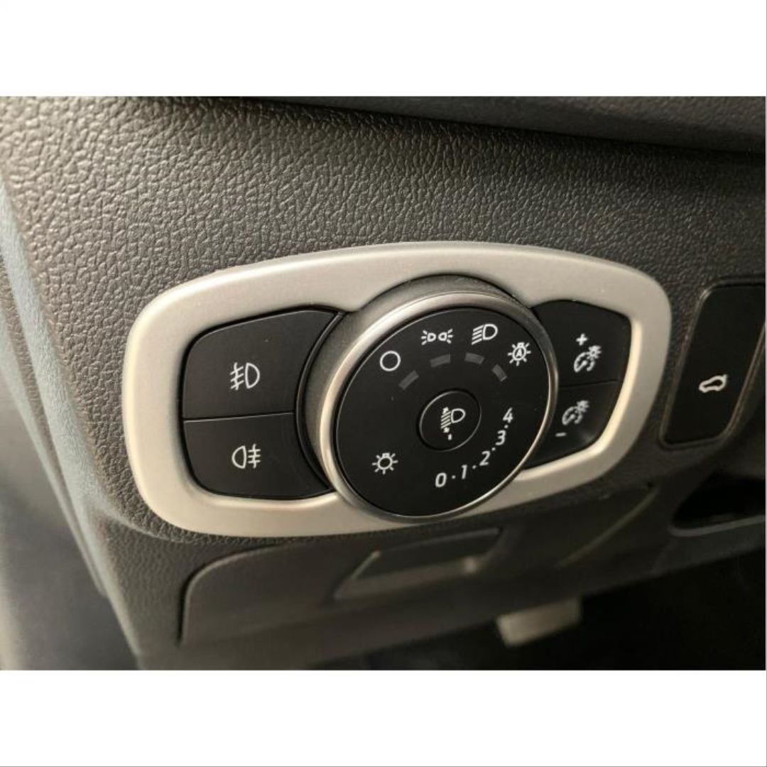 Ford Focus Uyumlu 2019 Kontrol Panel Kaplama Silver (ABS)