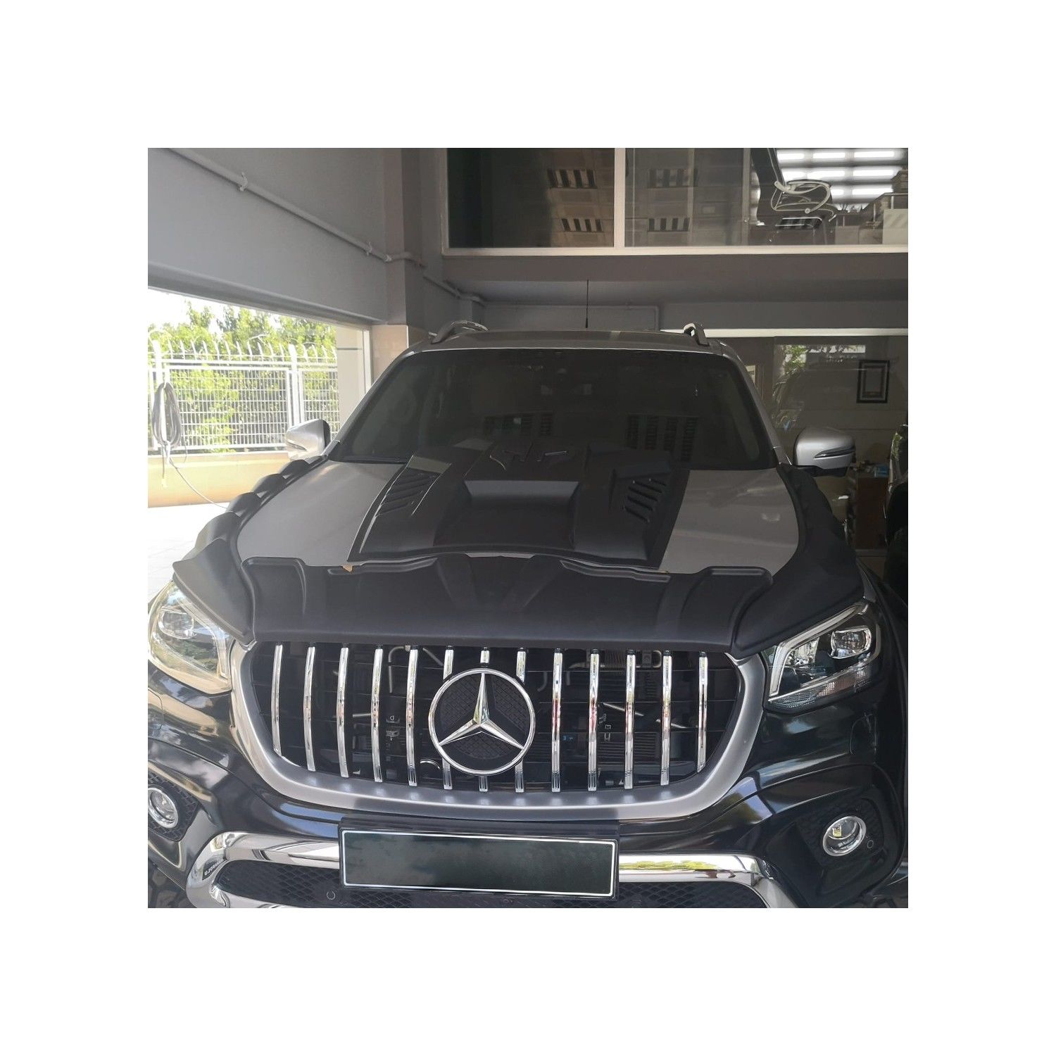 Mercedes X-Class 2017- ön Kaput Scoop