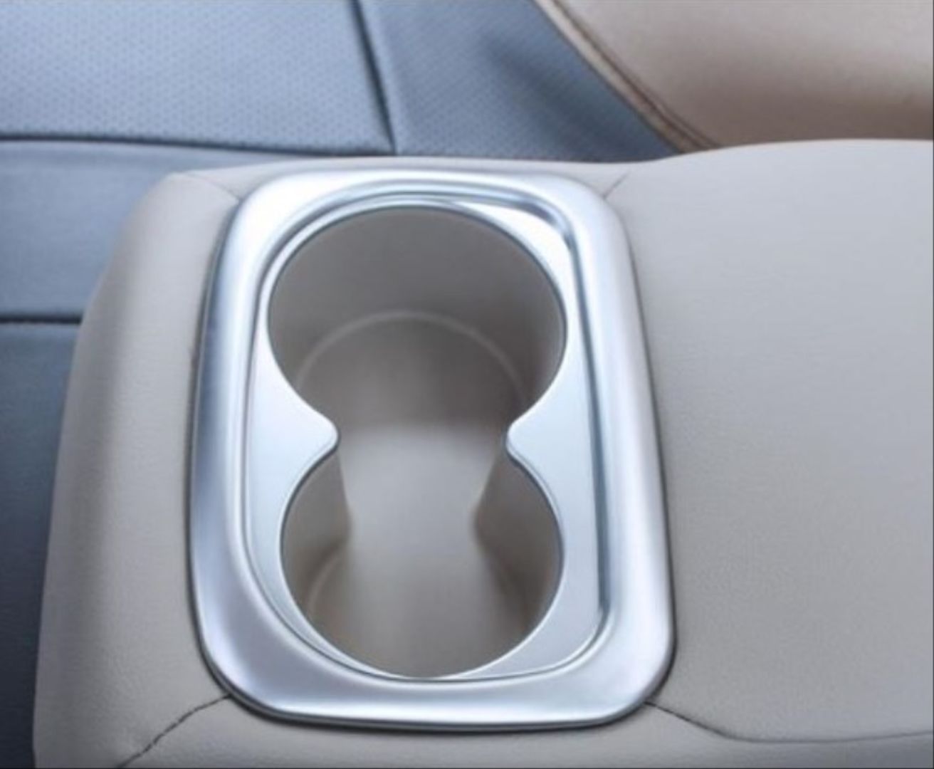 Honda Civic Uyumlu Fc5 2016-2020 Bardaklık Kaplama Silver