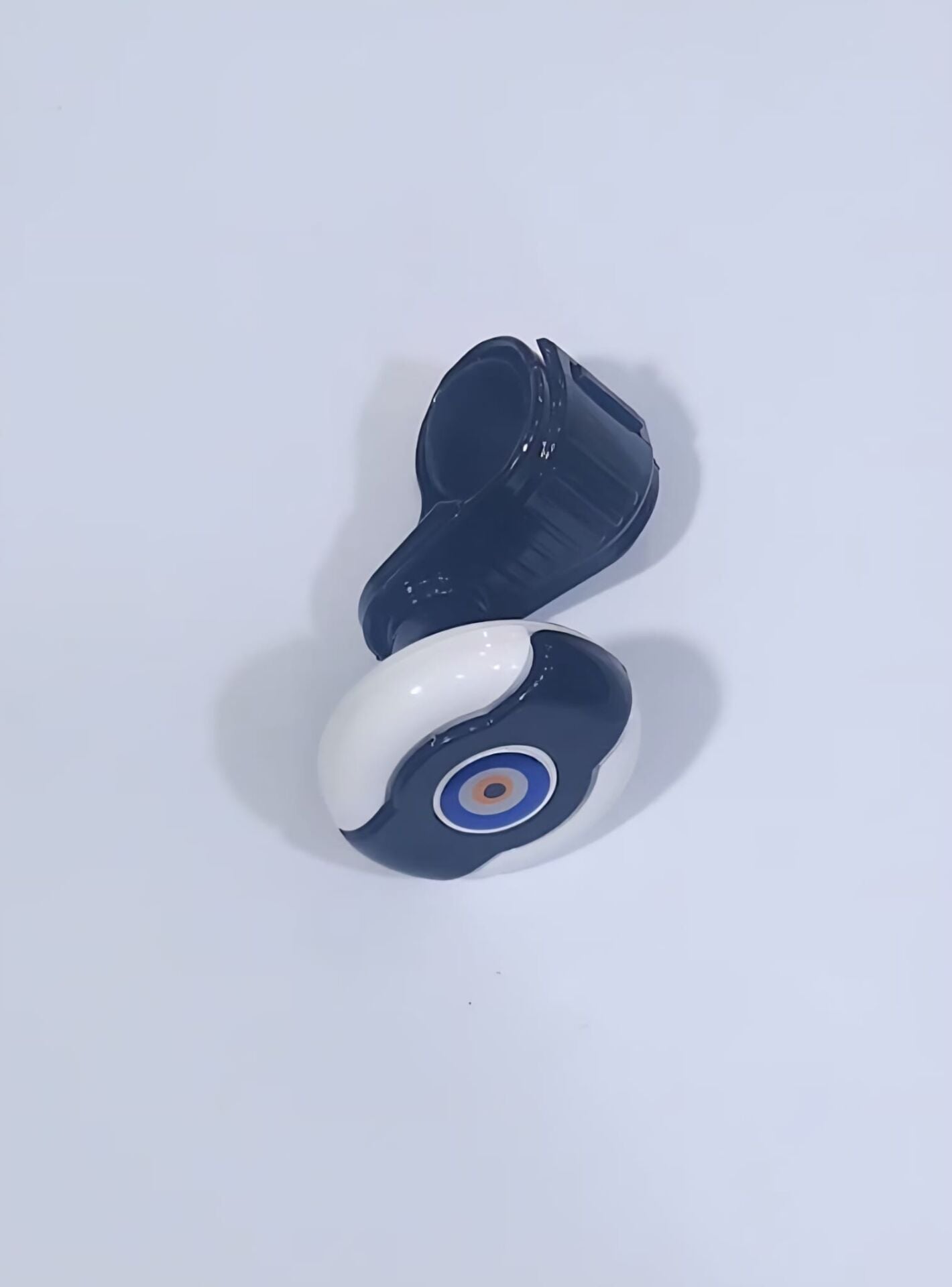 Beyaz-Siyah Dönebilen Vites Topuzu Nazar Boncuğu Stickerlı