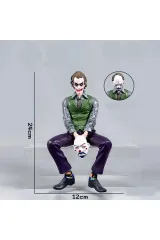 Yeni Joker anime oturan araba dekorasyon süsü modeli  / ICSE25