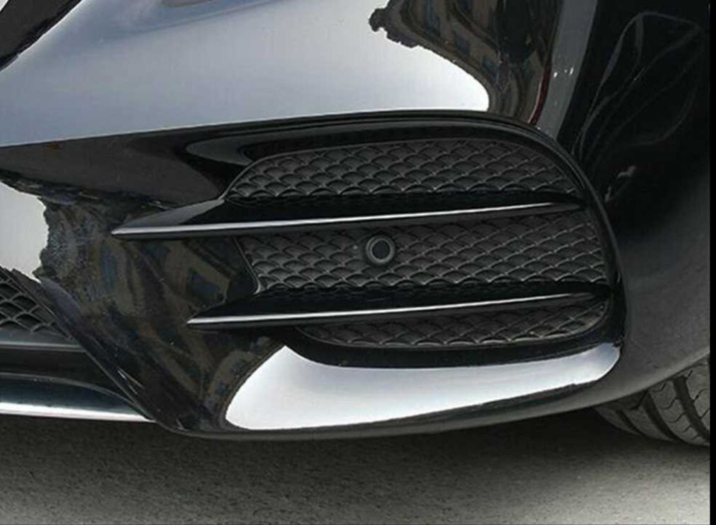 Mercedes W177 Uyumlu A Serisi 2019+ Ön Tampon Bıçakları - 4 Parça - Piano Black