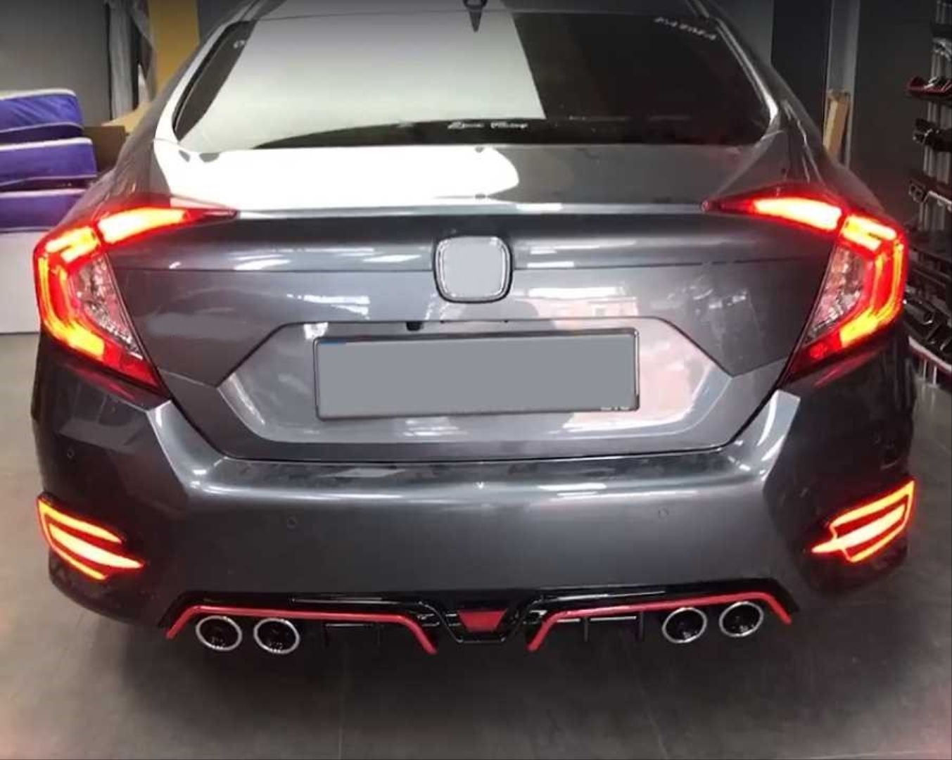 Honda Civic Uyumlu Fc5 2016-2020 Difüzör 4 Egzoz Piano Black Kırmızı Şeritli