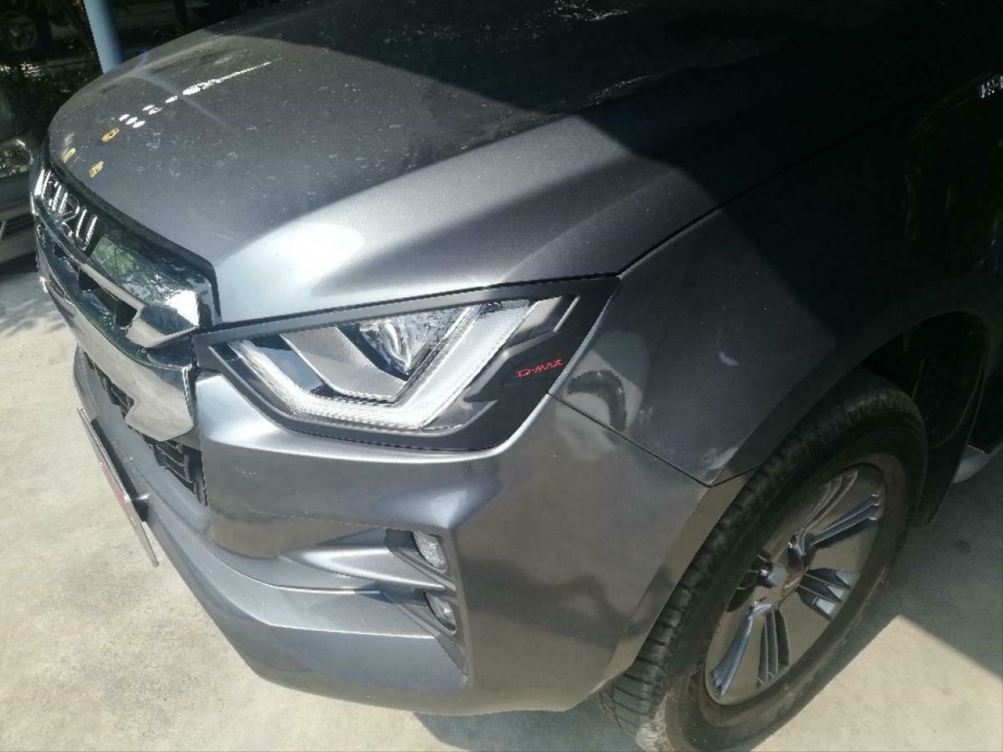 İsuzu D-Max Uyumlu 2020+ Far Kaplama