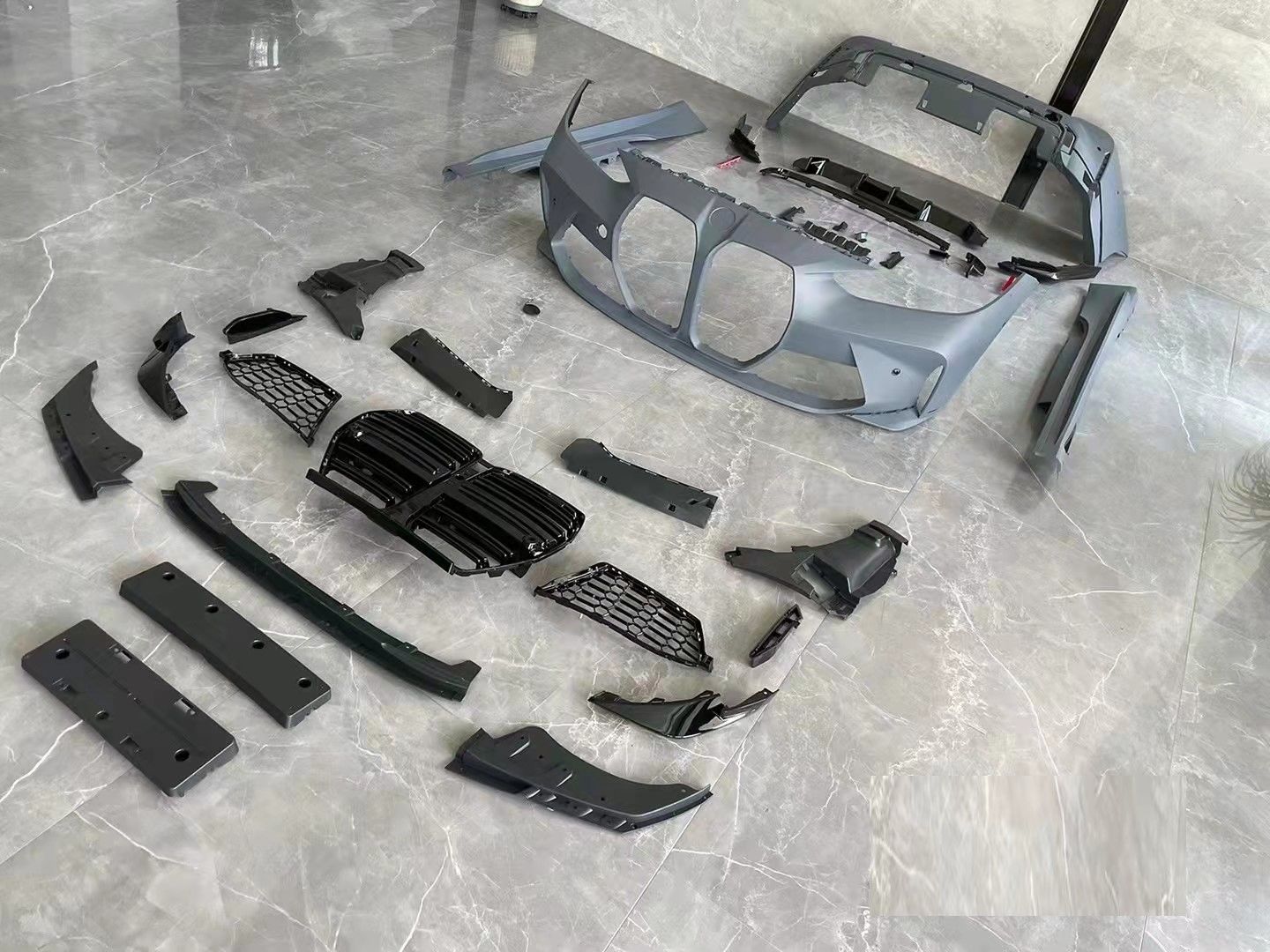G22/G24 M4 Uyumlu Body Kit (Ön Arka Tampon Marşpiyel Panjur)