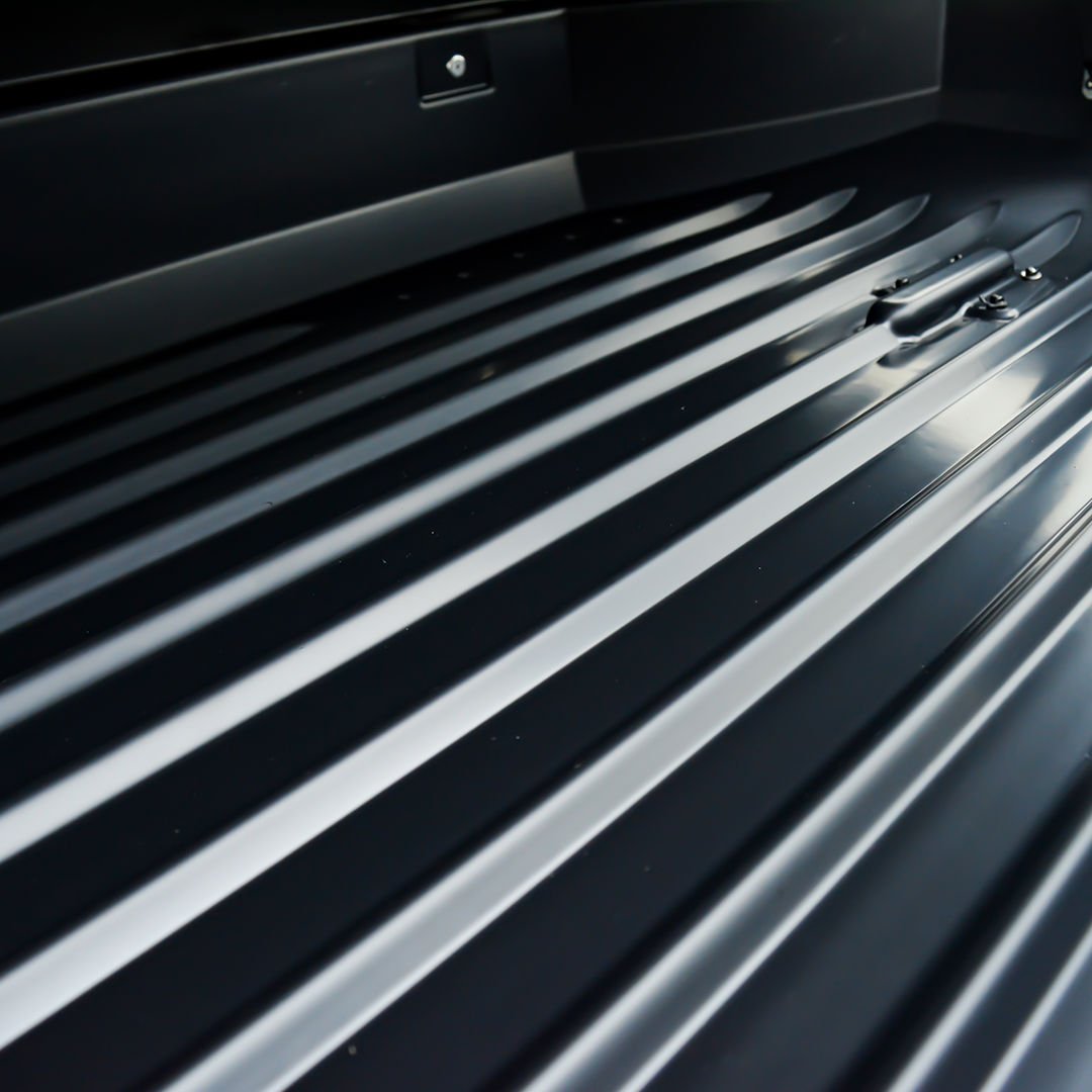 Turtle Yetti Uyumlu Portbagaj Siyah 300 Litre