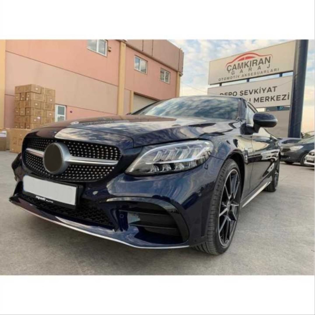 Mercedes W205 Uyumlu 2015-2018 Ön Tampon Bıçakları 2 Parça (Piano Black)