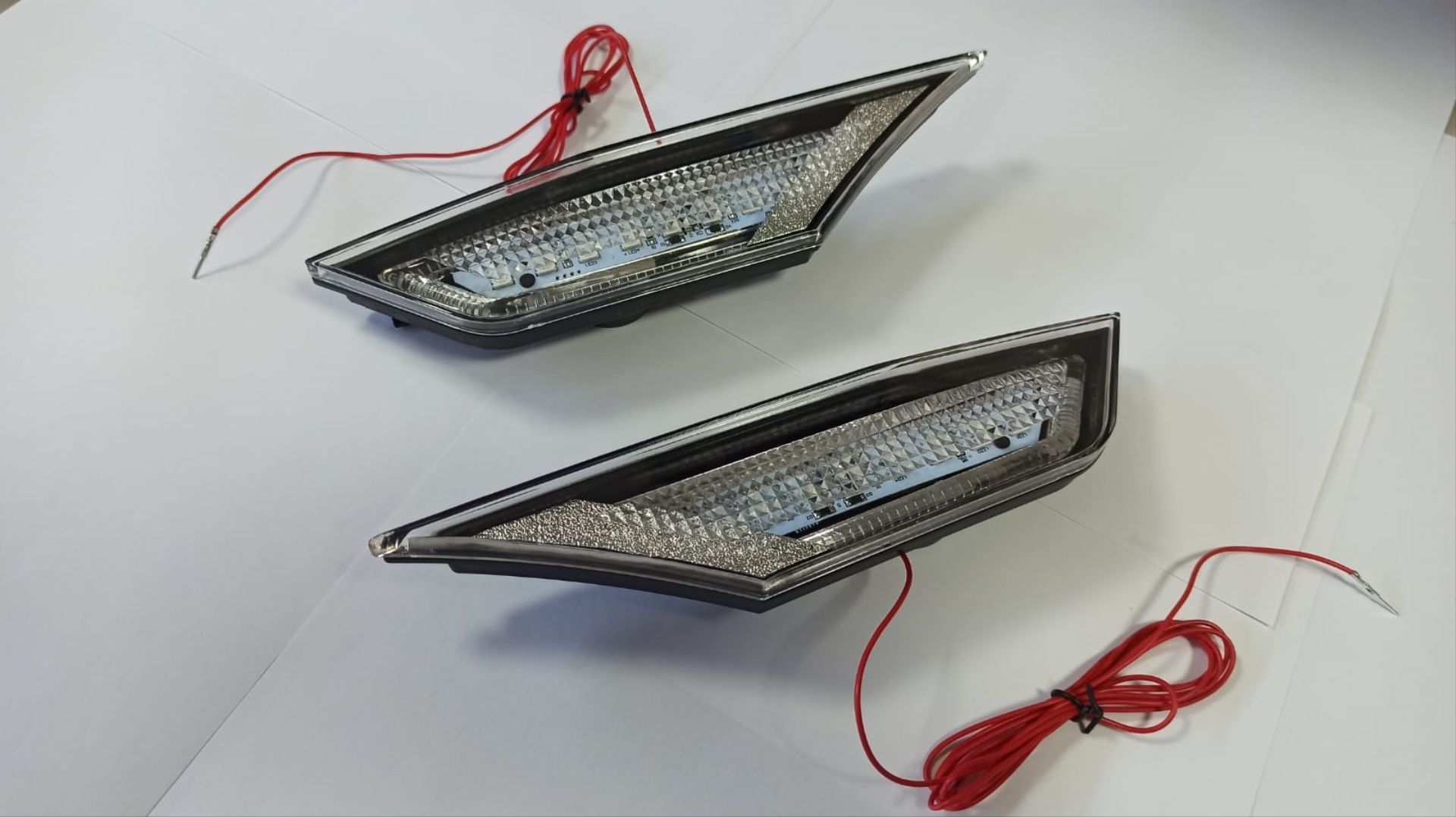 Honda Civic Uyumlu Fc5 2016-2020 Çamurluk Sinyali Beyaz