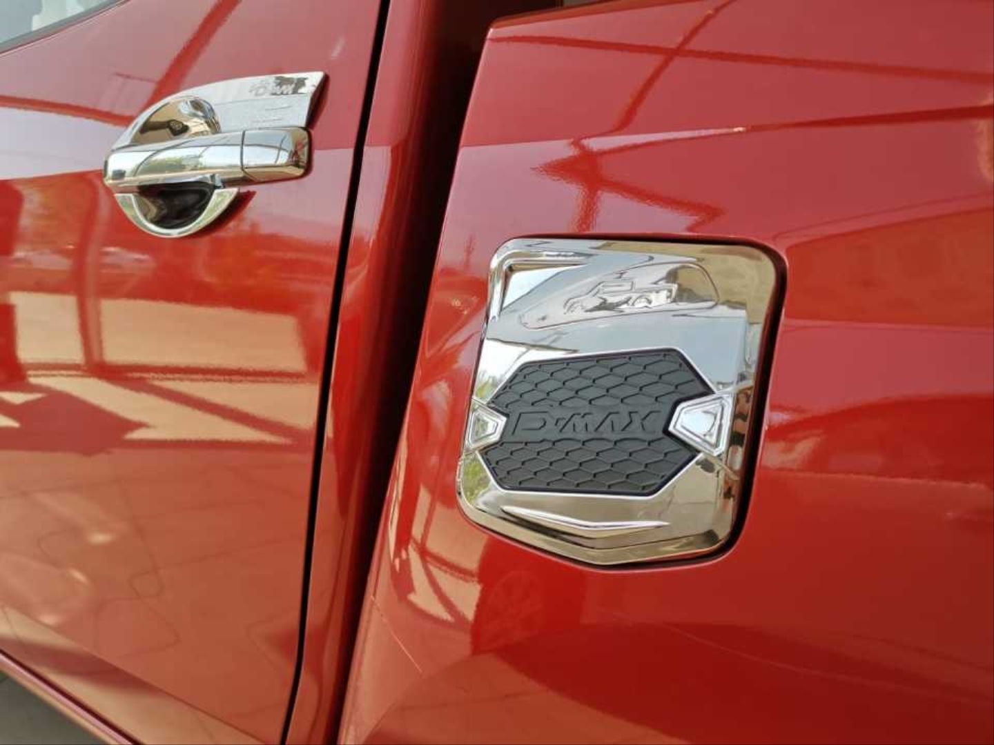 İsuzu D-Max Uyumlu 2012-2017 Kapı Kolu Kaplama - Krom