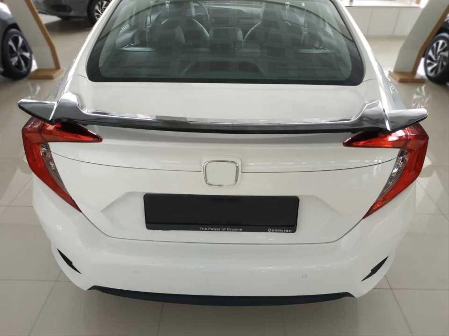Honda Civic Uyumlu Fc5 2016-2020 Bagaj Üstü Spoiler(Çıkıntılı Model) (Boyasız)