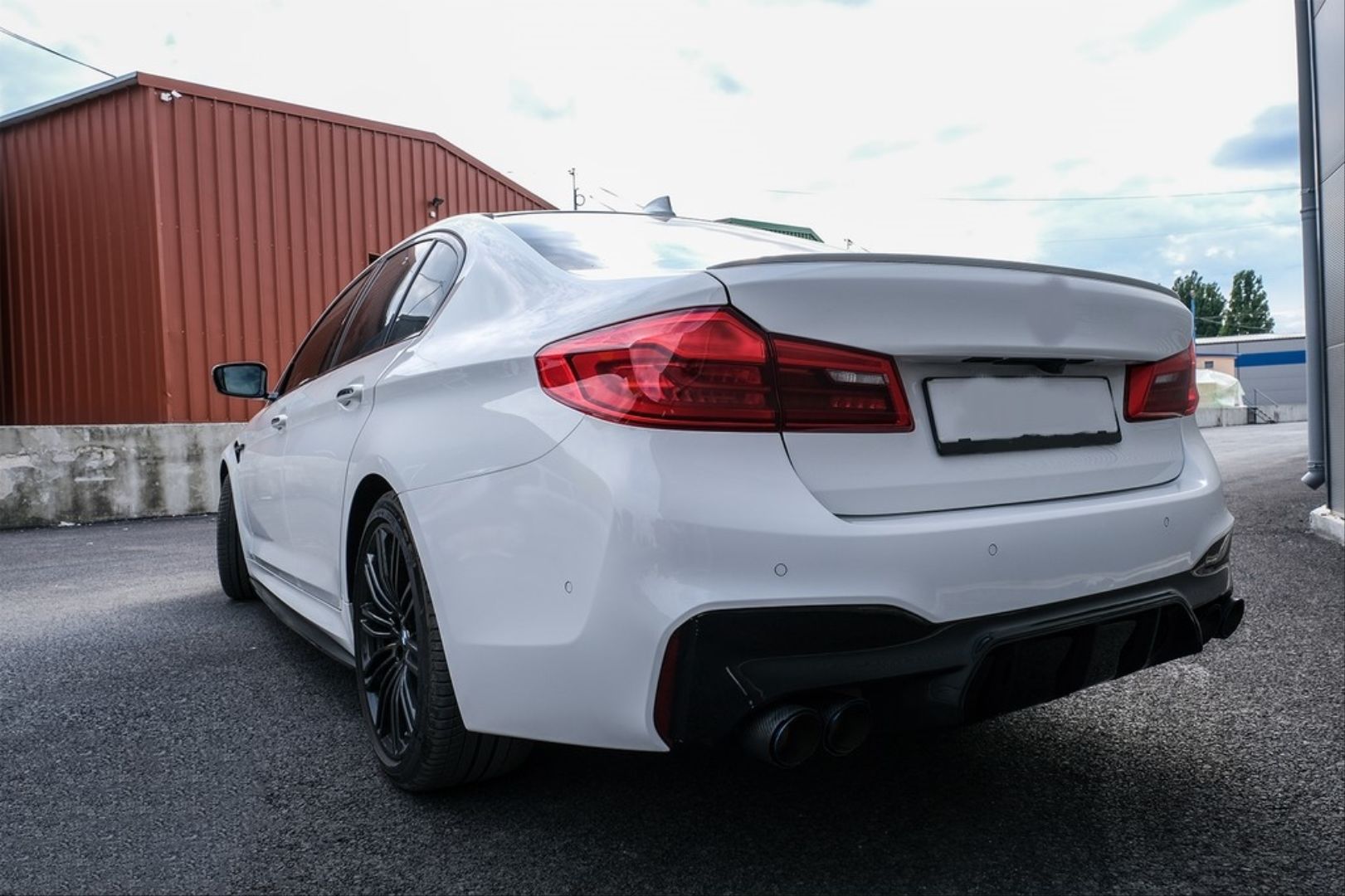 Bmw 5 Uyumlu Serisi G30 2017+ Marşpiyel M Performance Piano Black
