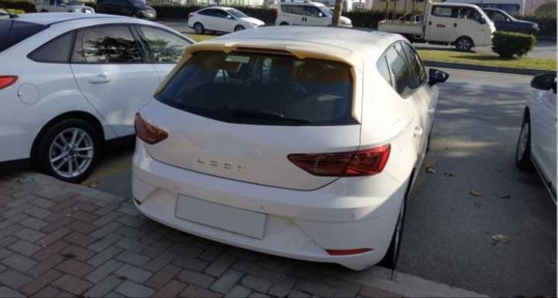 Seat Leon Uyumlu 2016-2018 Aero Spoiler Ve Cam Çıtası (Set)
