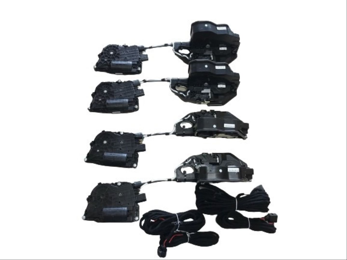 Bmw 5 Uyumlu Serisi (2017-2021) G30 Vakum Kapı (X1-X2-7 Serisi 2017-2020 Uyumludur)