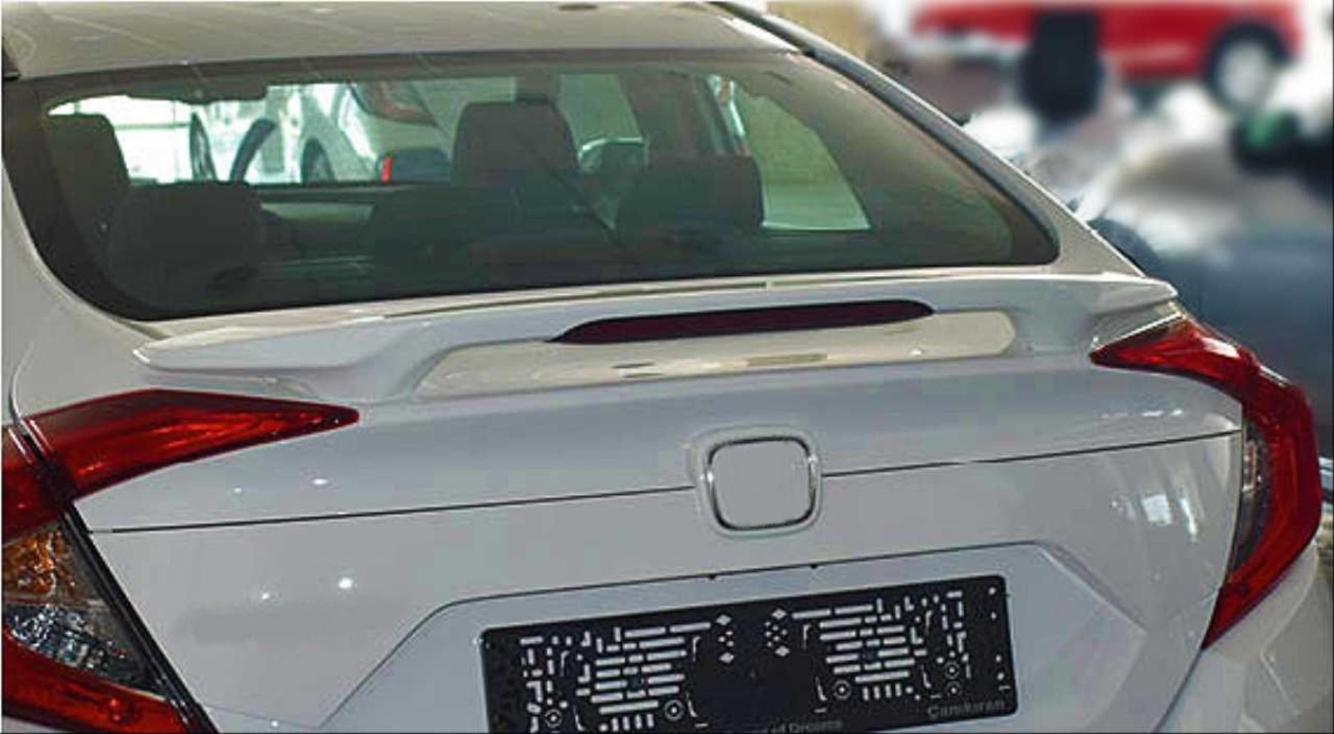 Honda Civic Uyumlu Fc5 Orta Boy Işıklı Spoiler (Boyasız)