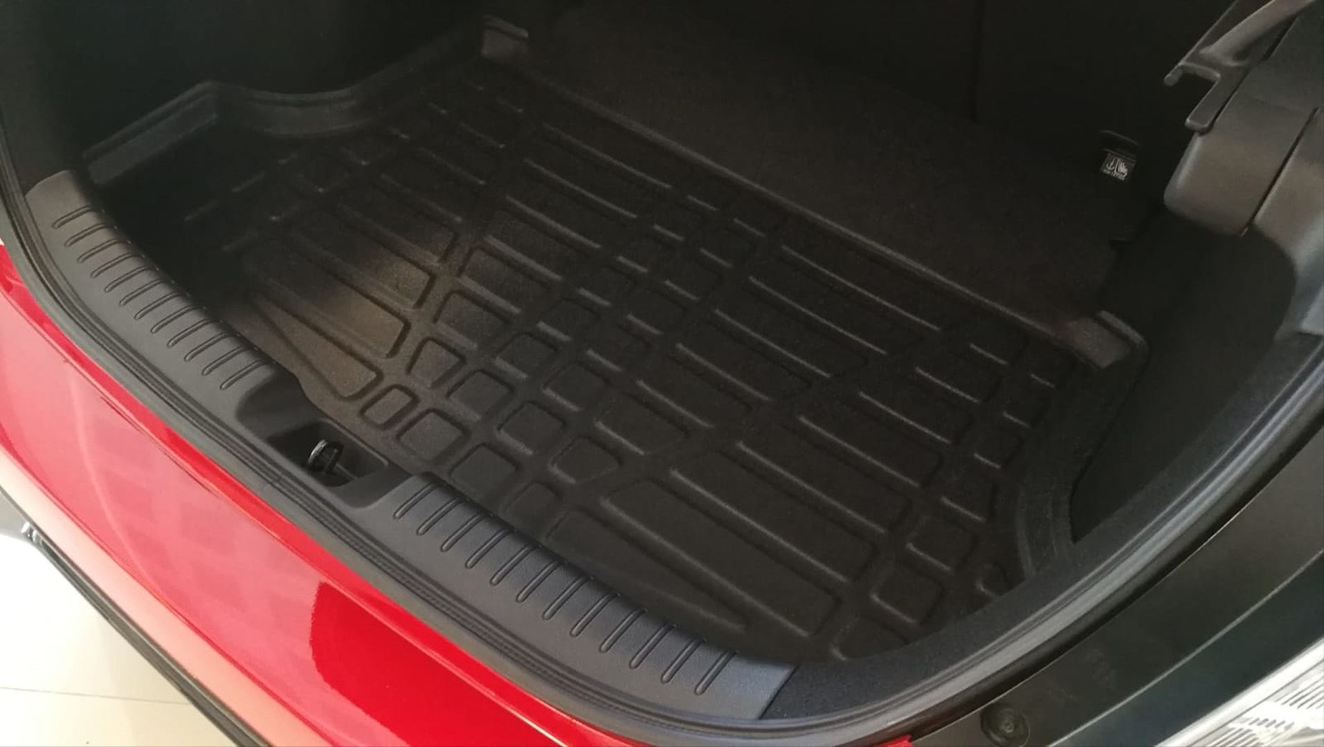 Honda Civic Uyumlu Fk7 2016-2020 Hatchback Bagaj Havuzu