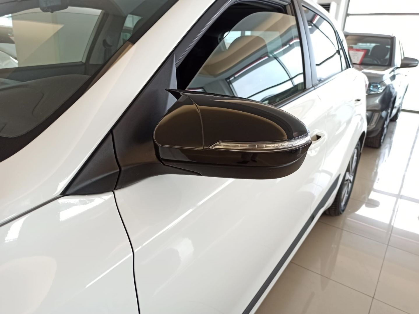 Hyundai I20 Uyumlu 2014-2019 Batman Ayna Kapağı Sinyalli Modeller İçin