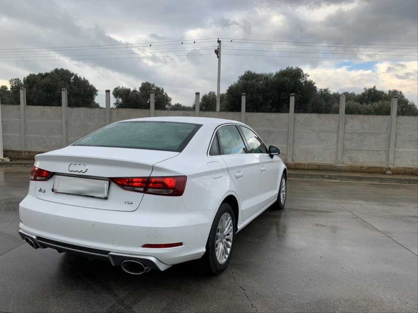 Audi A3 Uyumlu 2013-2016 Rs3 Sedan Difüzör