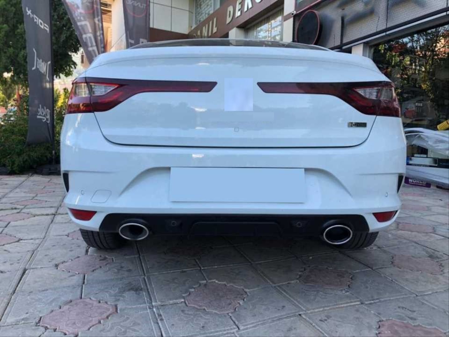 Renault Megane Uyumlu 4 2016+ Difüzör Mat Siyah