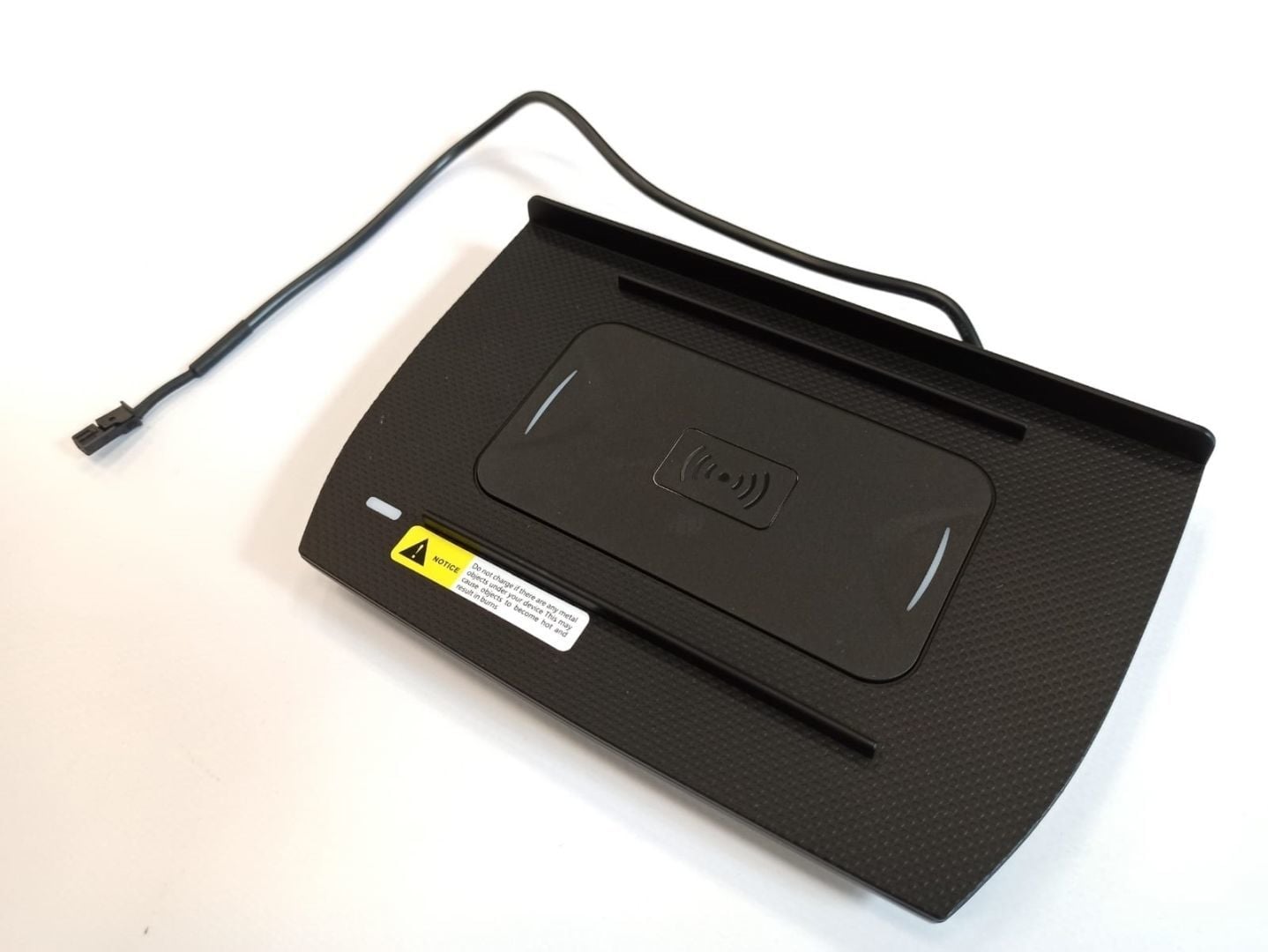 Fc5 2016-2020 Telefon Şarjı