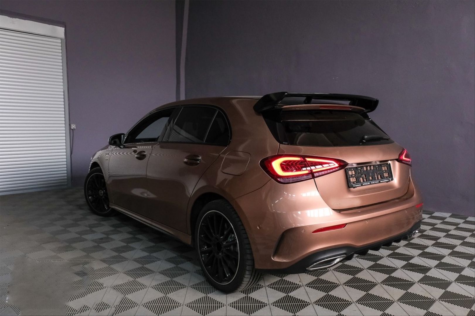Mercedes W177 Uyumlu 2019+ A45 Spoiler Piano Black