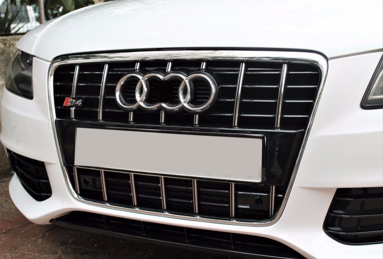 Audi A4 Uyumlu 2008-2012 S4 Panjur- Siyah