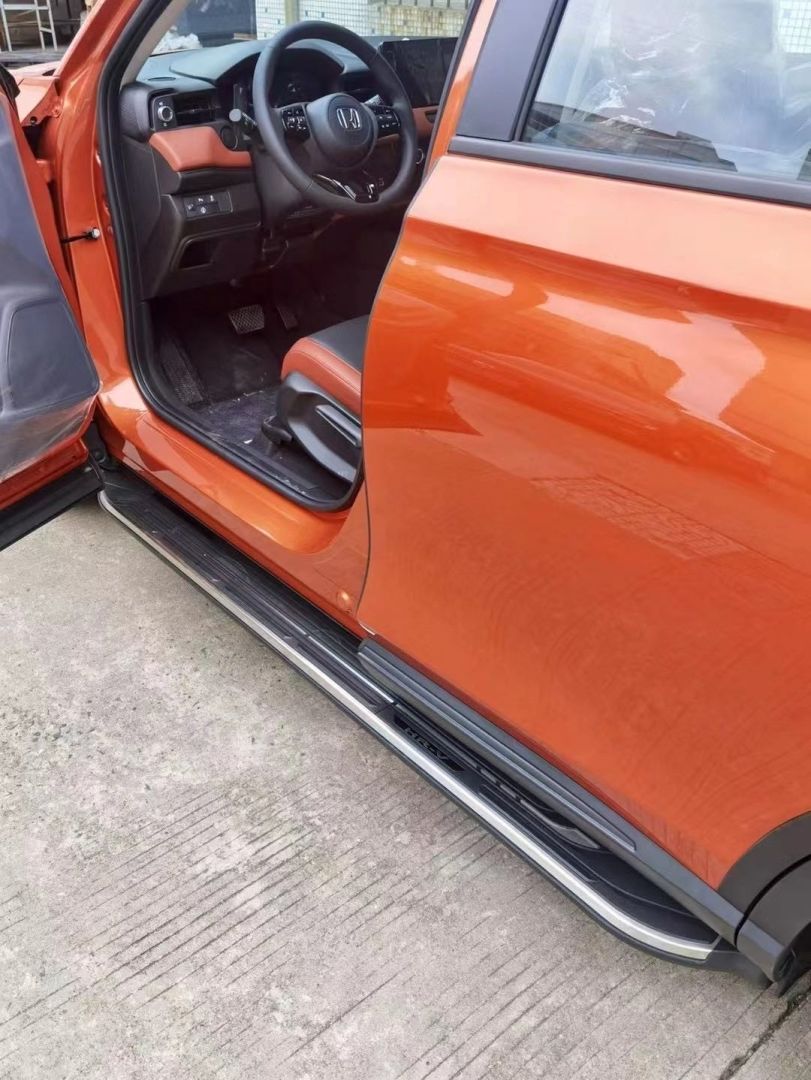 Honda HR-V Uyumlu 2022 Sonrası İçin Yan Basamak Parça