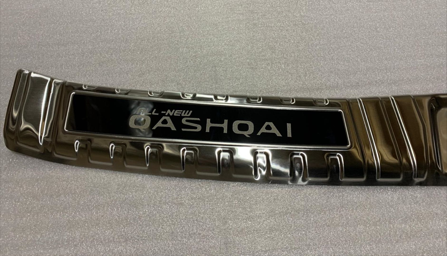 Nissan Qashqai Uyumlu 2016-2018 Bagaj Eşik Koruma - Krom