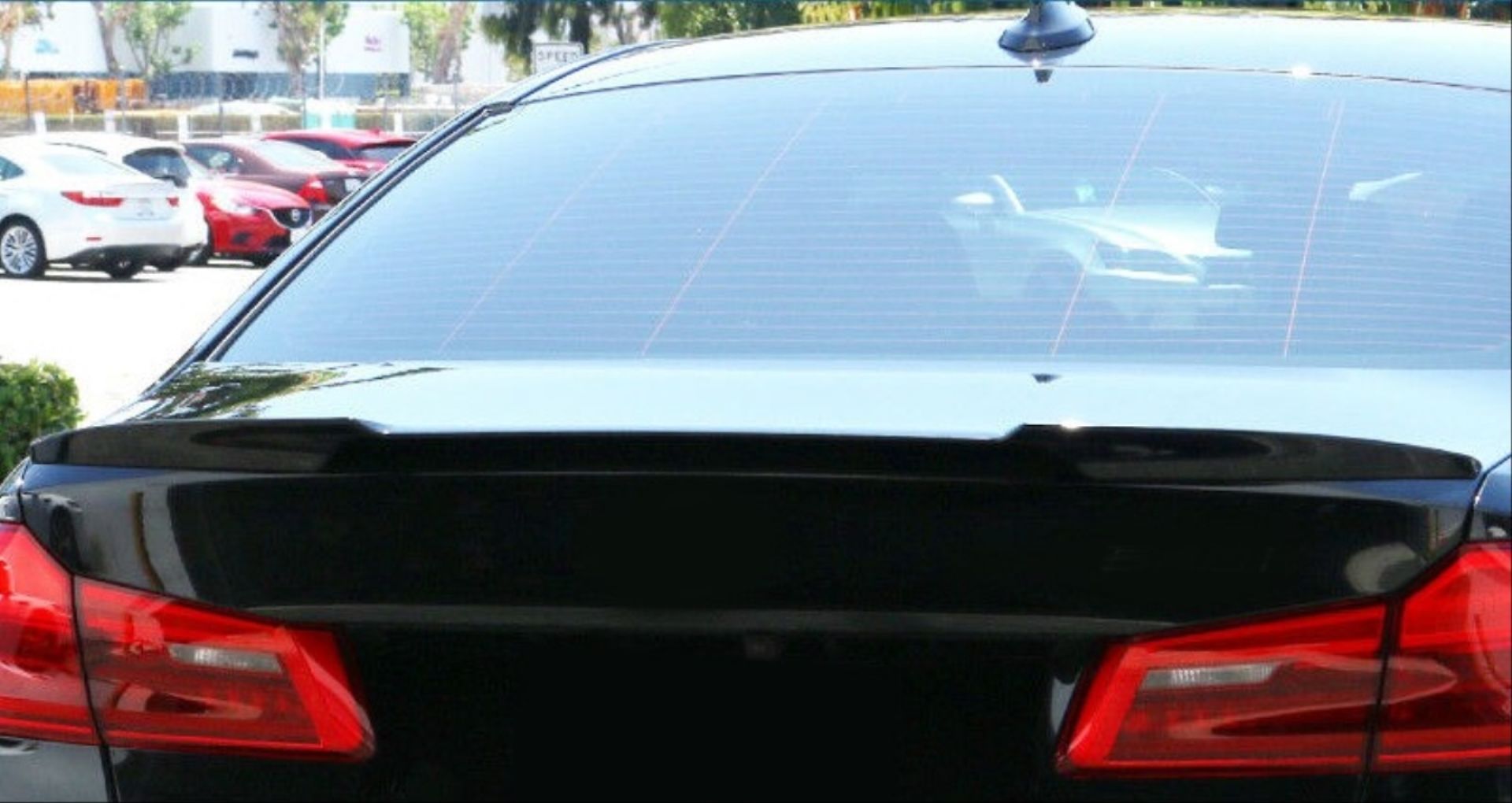 Bmw 5 Uyumlu Serisi G30 M4 Spoiler - Piano Black (Parlak Siyah)