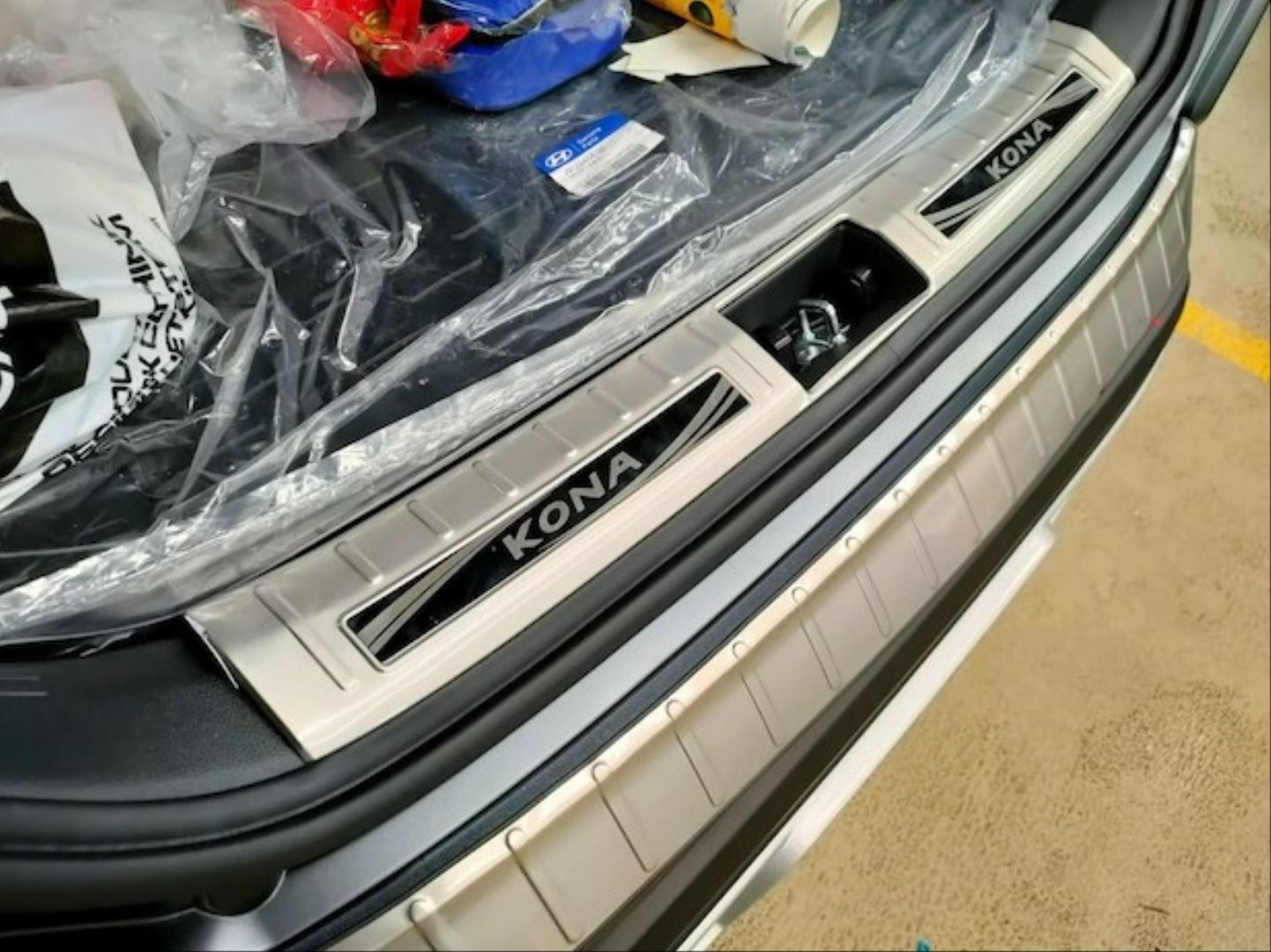 Hyundai Kona Uyumlu Bagaj Eşik Koruma