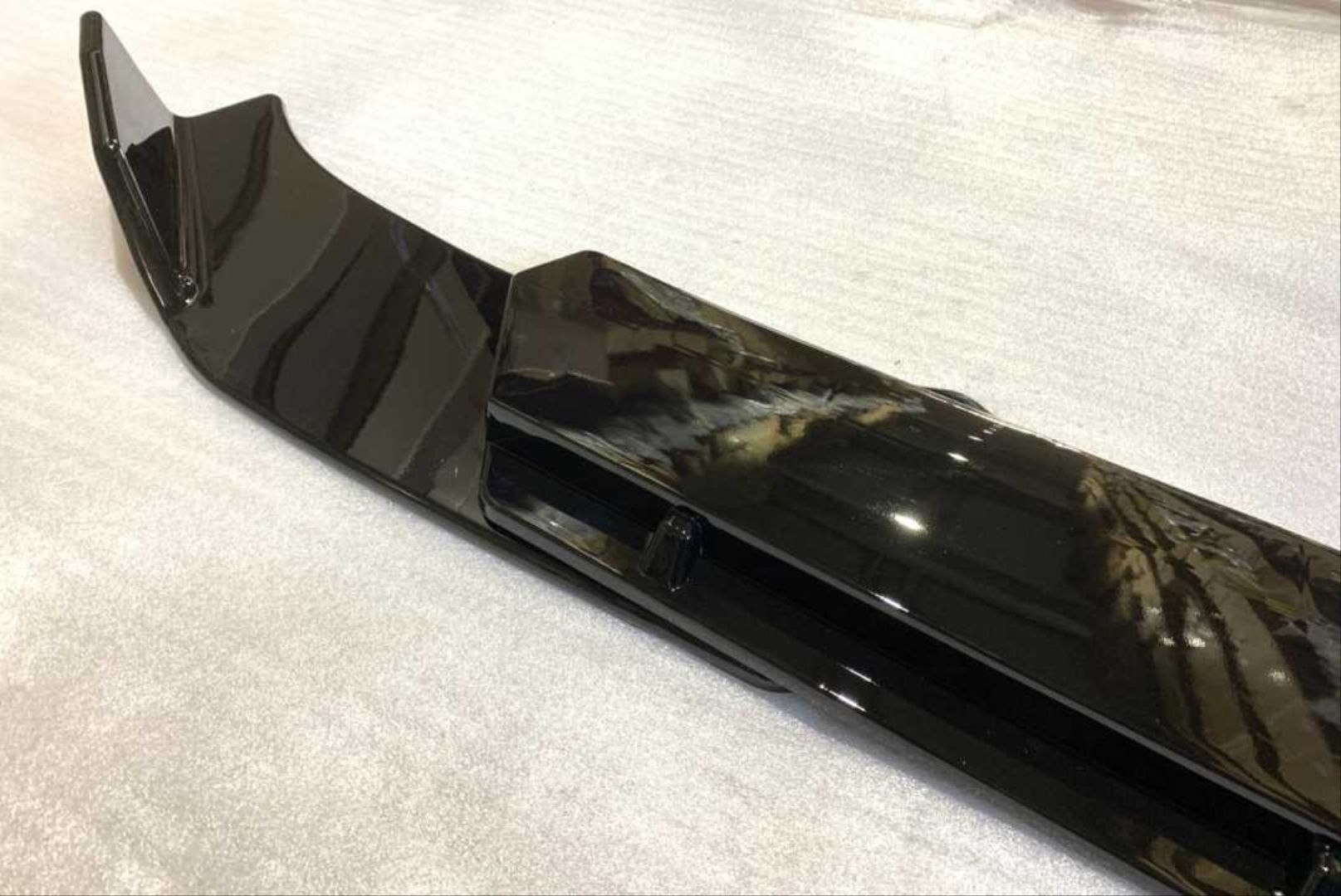 Yeni Tıp Uyumlu Universal On Lıp - Piano Black