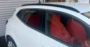 Bozdağ tavan çıtası uyumlu Renault Clio 5 2019 Sonrası Tavan Çıtası Parlak Siyah modelleri DRS Tuning'de. Kaliteli malzeme, hızlı kargo ve güvenli alışverişle