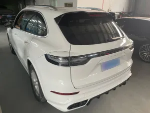 Çamkıran uyumlu Cayenne 2014-2018 İçin İçin 2019+ Bagaj Facelift Parça modelleri DRS Tuning'de. Kaliteli malzeme, hızlı kargo ve güvenli alışverişle hemen