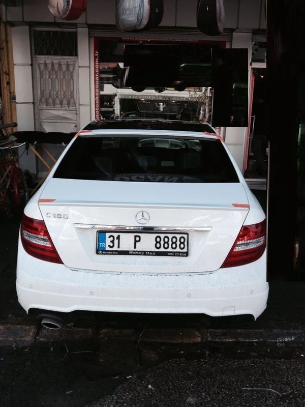 Mercedes C W204 Spoiler Bagaj (Kalın) Fiber 2007-2013
