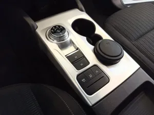 Ford Focus Uyumlu 2019+ Vites Konsol Kaplama Silver(ABS)DRS Tuning kalitesiyle tanışın! Özel olarak Ford  model araçlar için üretilen bu ürün, otomobilinizin ha