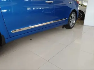Hyundai Elantra Uyumlu 2016-2018 Kapı Çıtası NikelajDRS Tuning kalitesiyle tanışın! Özel olarak Hyundai  model araçlar için üretilen bu ürün, otomobilinizin hat