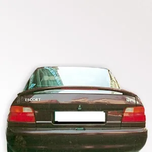 Ford Escort 1990-1995 (Mk5) uyumlu 6(95-01) Spoiler Bagaj Yüksek (Sedan)(Işıklı) modelleri DRS Tuning'de. Kaliteli malzeme, hızlı kargo ve güvenli alışverişle