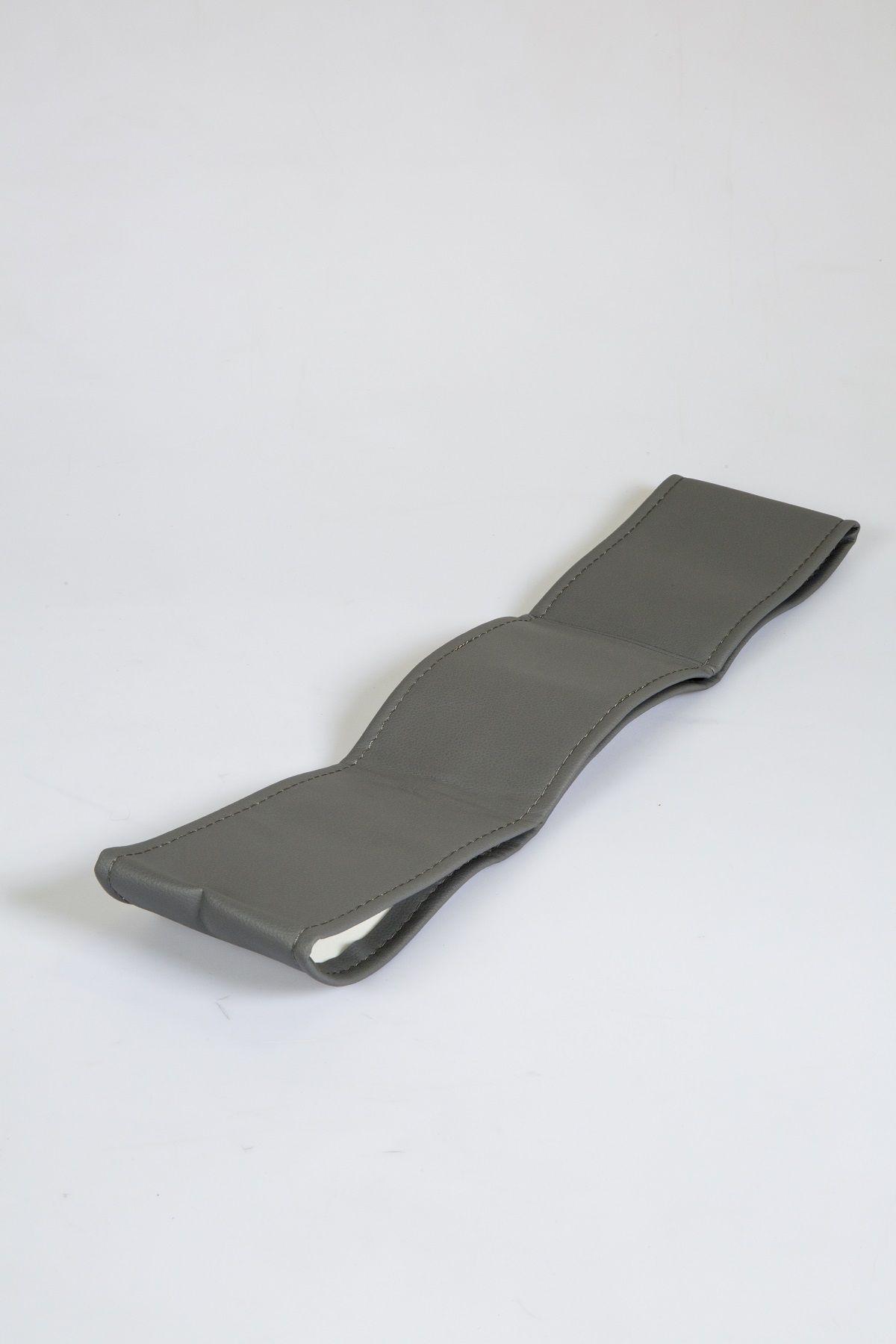 Universal uyumlu Space Sarmal Direksiyon Kılıfı 38 cm / DIKI140-4 modelleri Oto Aksesuar Shop'de. Kaliteli malzeme, hızlı kargo ve güvenli alışverişle hemen